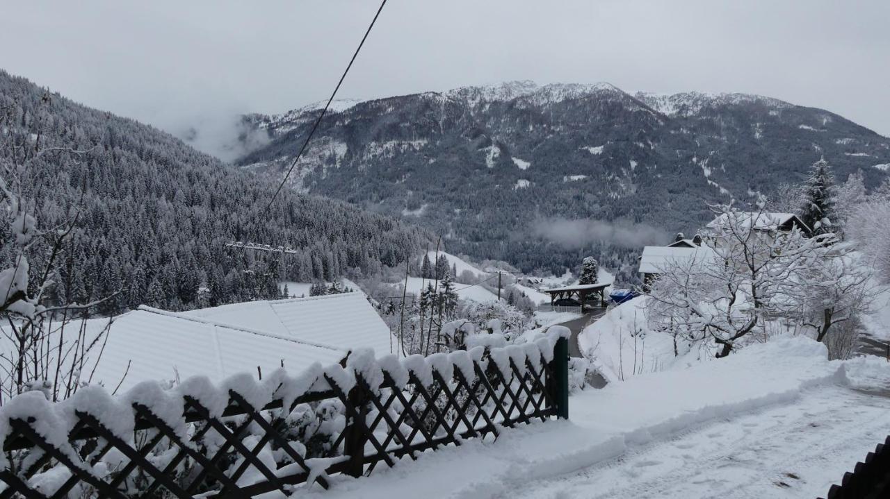 Chalet Catton Two Bedroom Appartement Near Bad Kleinkirchheim ラーデンタイン 部屋 写真